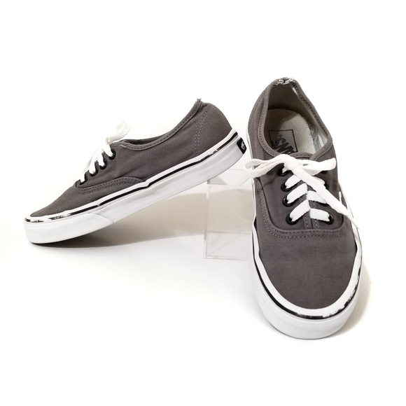 vans off the wall grey